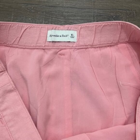 NEW Abercrombie & Fitch Linen Shorts Women’s‎ Size XL Pink Pleated Bermuda NWT - Picture 9 of 10